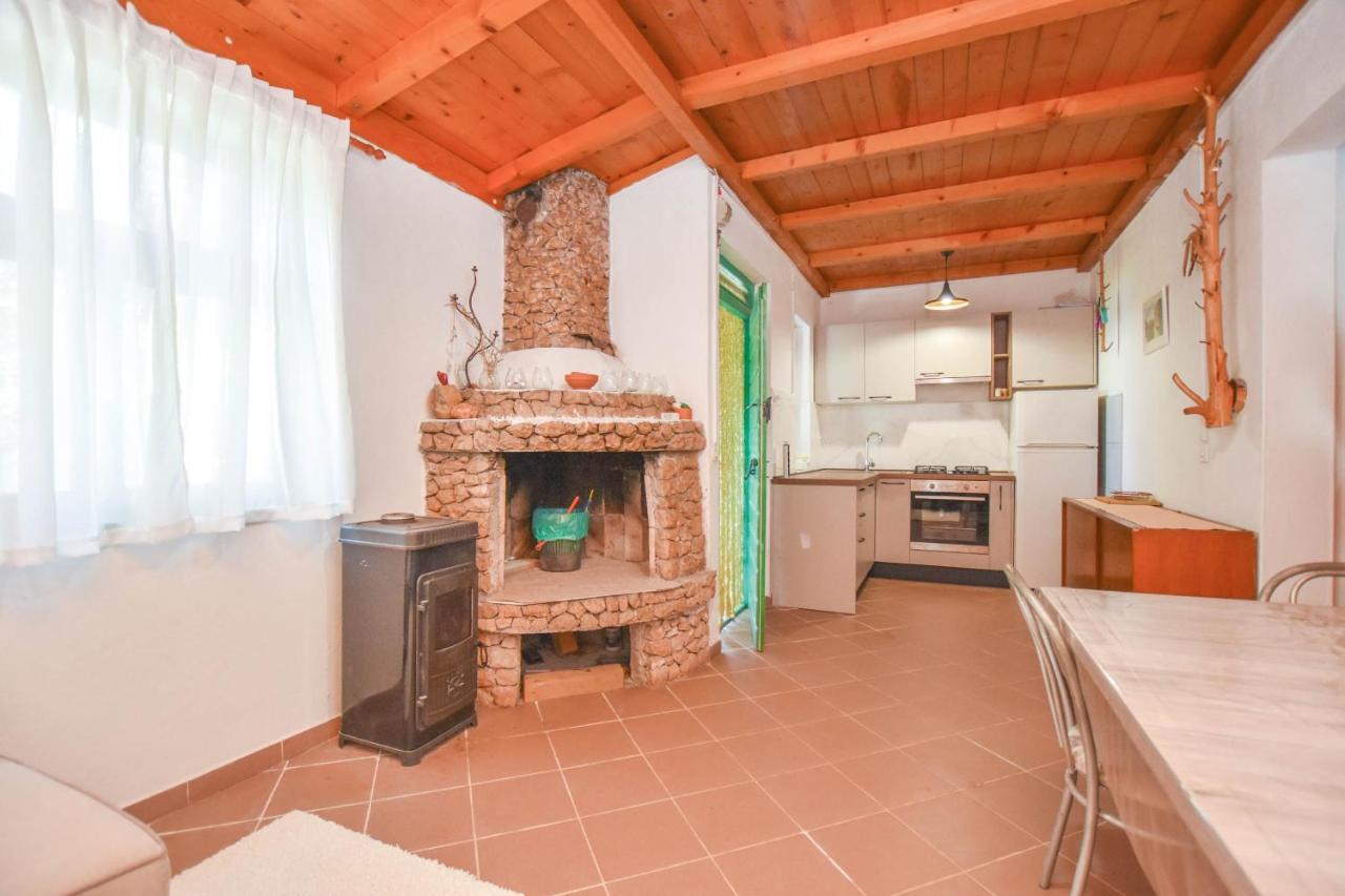 House Oliva Villa Tkon Buitenkant foto